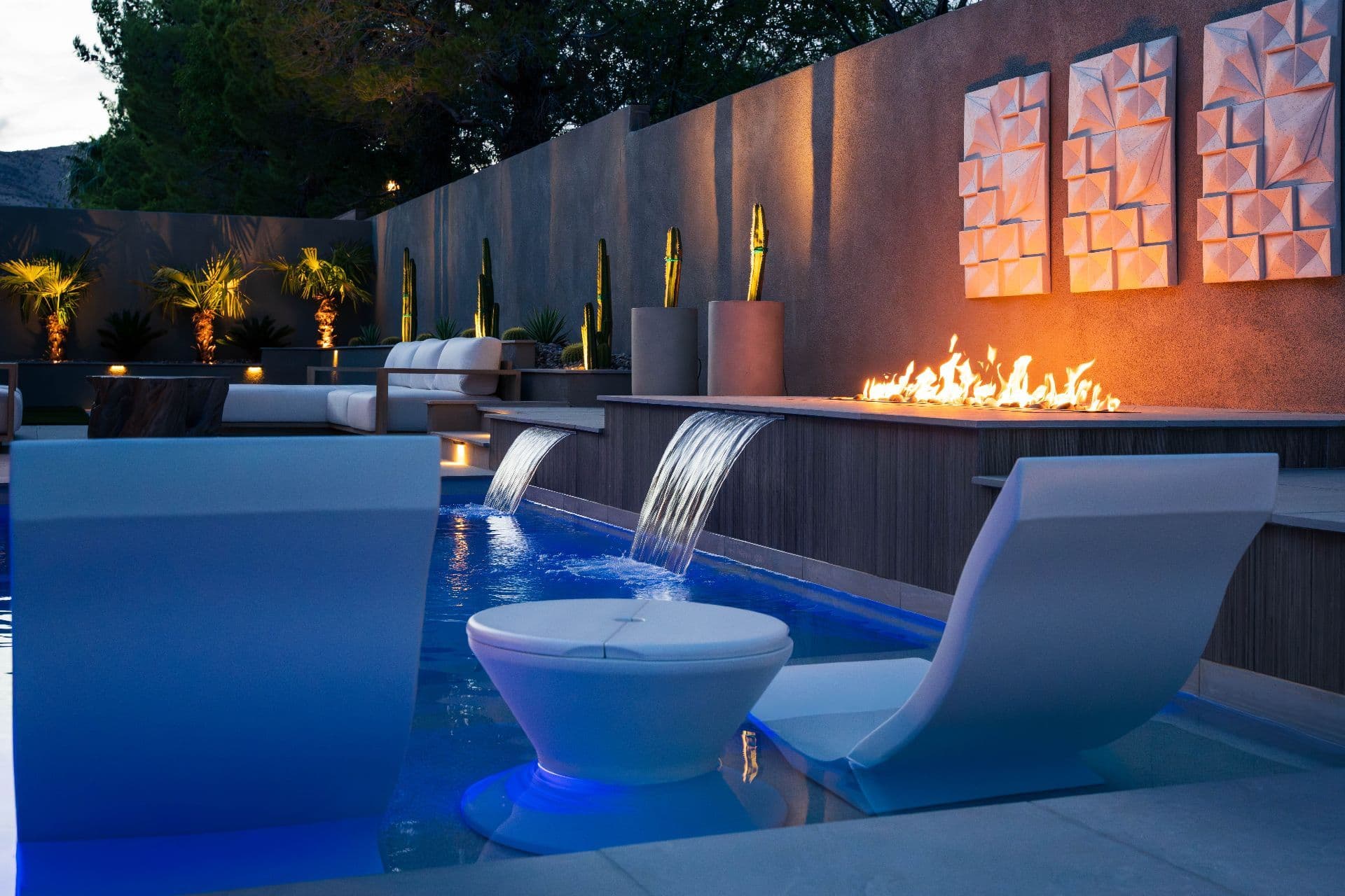 Modern Luxury Backyard Design