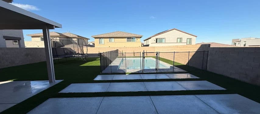 Backyard Bliss with Pet-Friendly Turf in Las Vegas
