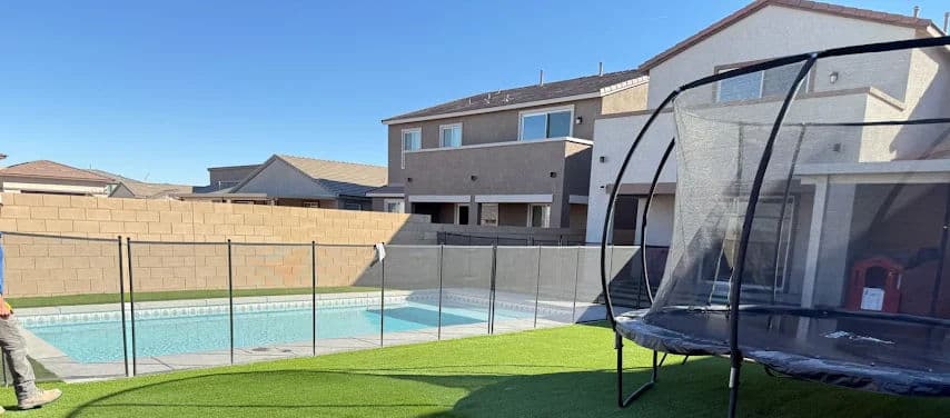 Backyard Bliss with Pet-Friendly Turf in Las Vegas