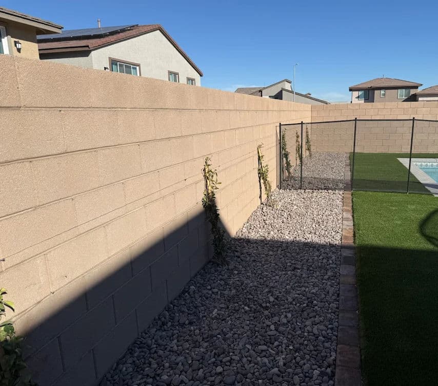 Backyard Bliss with Pet-Friendly Turf in Las Vegas